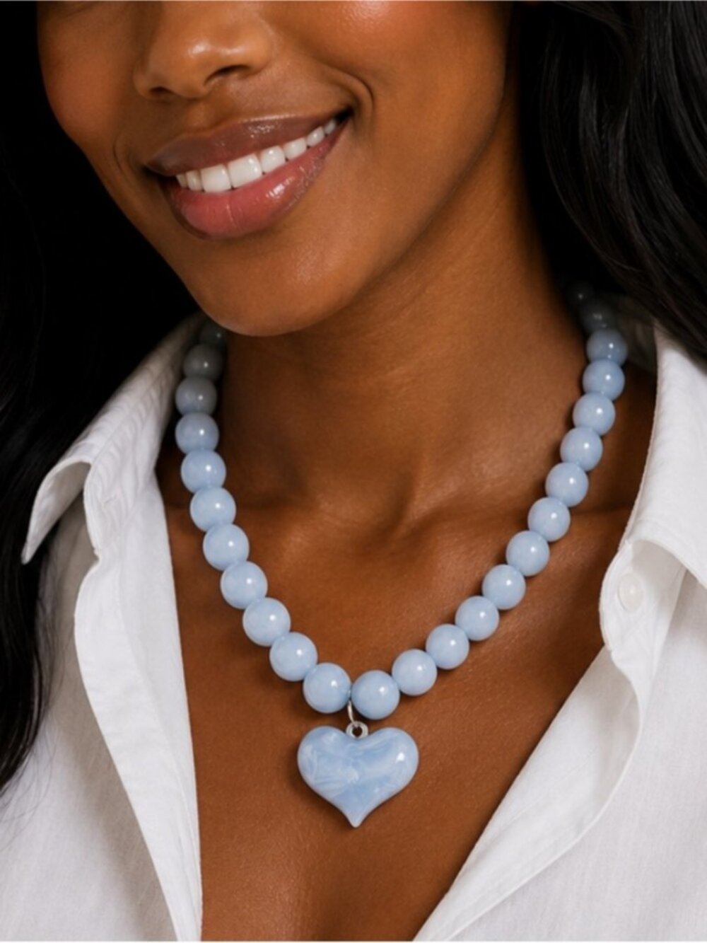 New! Preppy Colorful Blue Beaded Heart Necklace NWOT 5045